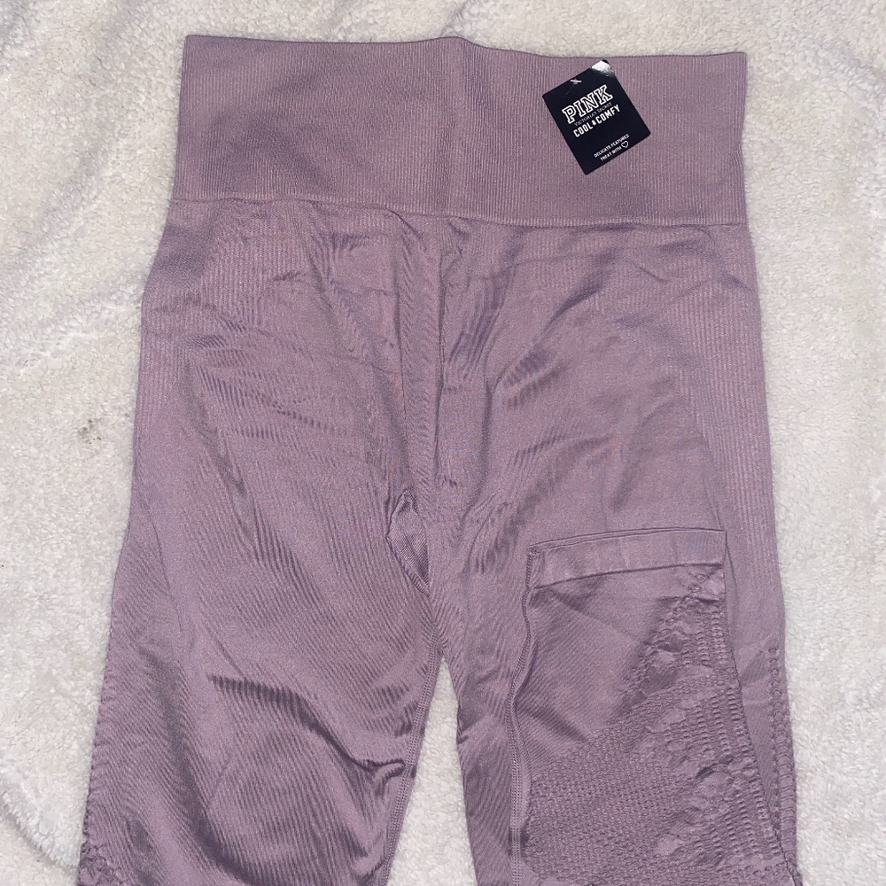 VS leggings